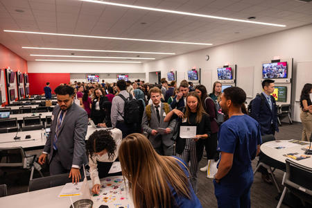 First-year learners explore booths at the involvement fair during orientation